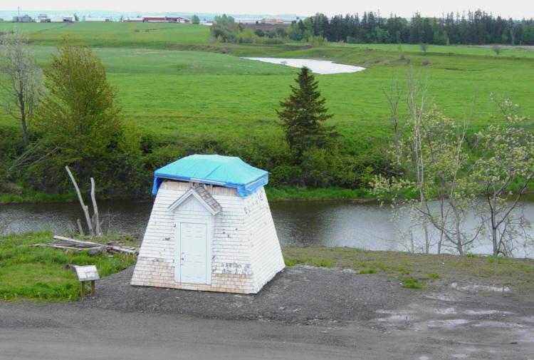 Canning lighthouse on its permanent site, 29 May 2004