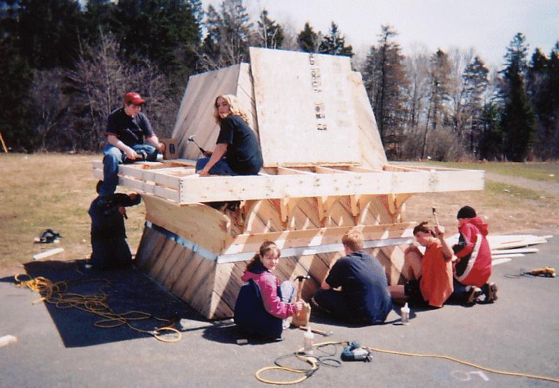 Construction of replacement top for the Canning lighthouse