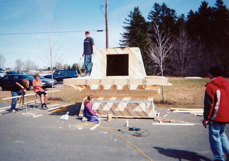 Construction of replacement top for the Canning lighthouse